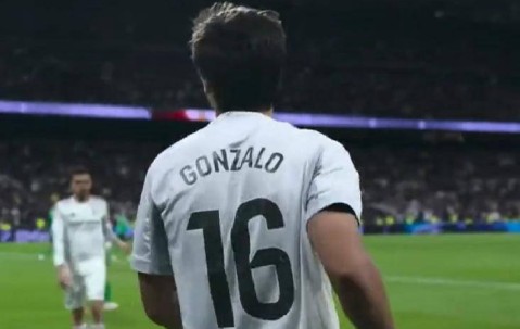 皇马21岁天才贡萨洛-加西亚逆袭爆发！梅开三度创历史，仅西甲两次首发