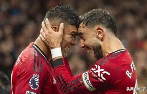 2-1！英超升班马爆发！曼联爆大冷，热刺再遭打击，保级难度升级