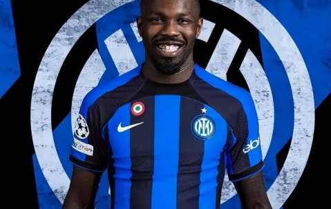 18分血洗，1.1亿转会费沉默：国米这一夜让全意甲闭嘴