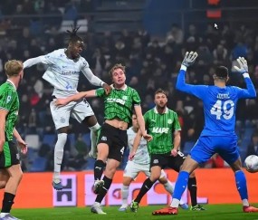 轮换主力仍大胜！国米5-0横扫萨索诺，阿坎吉处子球+劳塔罗追队史，齐沃执教封神