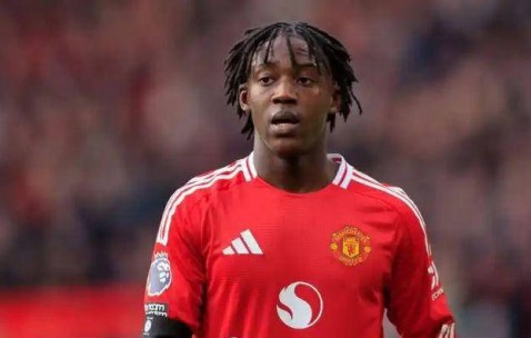 曼联超新星梅努发表离队声明，将寻求租借机会