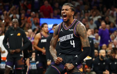 关键战打出代表作！杰伦格林砍36分6板3帽 8记三分平纪录