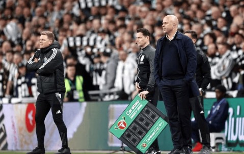 英超年度最佳教练候选盘点：五位名帅谁将问鼎殊荣？