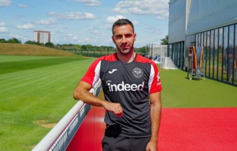 官方：阿森纳U21主教练穆罕默德-阿里加盟布伦特福德，担任助教