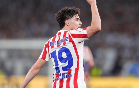 国王杯神剧本开场14秒丢球，绝平后点球崩盘，马竞5年冠军荒继续