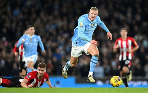英超回顾：成败就看三月！魔鬼赛程考验曼城，若能全胜收官，英超冠军就到手