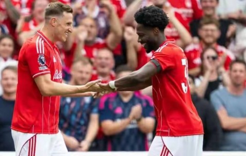 6分领跑+四线冲冠+欧冠全胜！阿森纳剑指队史首冠，能圆4冠王梦吗？