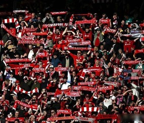 利物浦0-2巴黎！客场四连跪，高层却说：斯洛特，再给你时间！