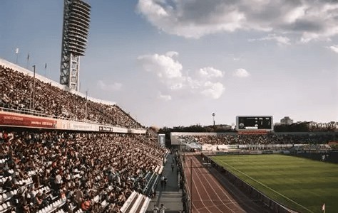 西甲欧战资格卡位战:毕尔巴鄂主场亮剑,黄潜残阵恐难支