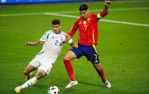 周日030法甲：洛里昂VS里昂，法甲恩怨局！洛里昂 VS 里昂生死较量