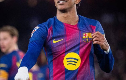 西甲第1易主！亚马尔侧钩破门，巴萨3-0夺主场10连胜傲视五大联赛